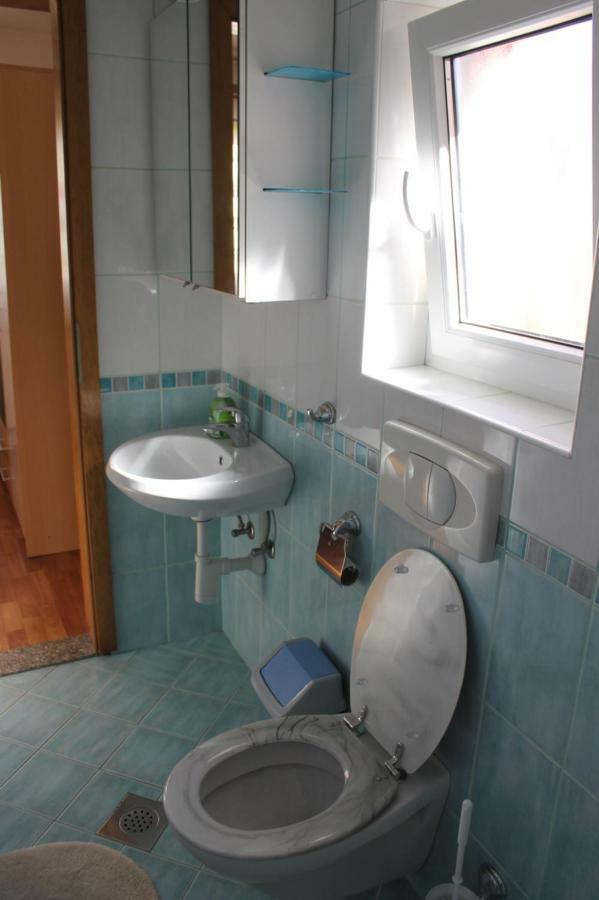 Rooms Jurca Postojna Kültér fotó